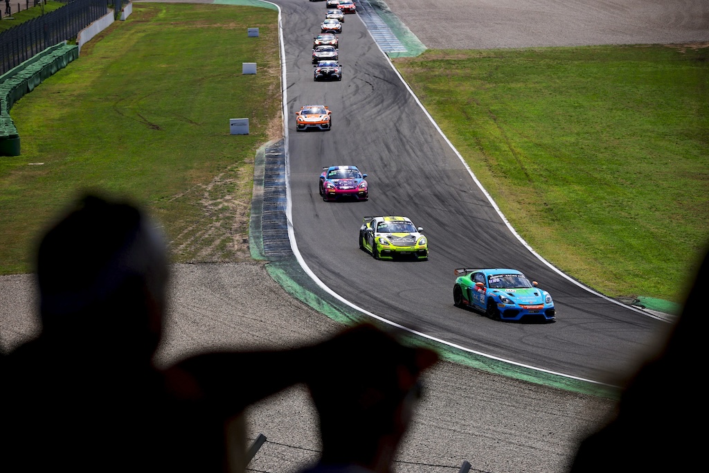 Oskar Kristensen håber på topresultater på Monza
(Foto: SRO Motorsports Group)